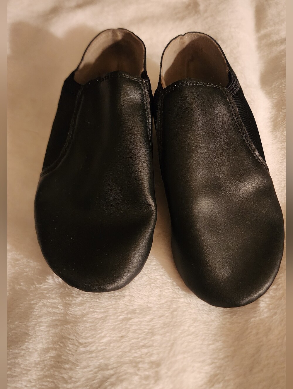 Linodes Black Jazz Dance Shoes Size 13M Little Kid Slip On